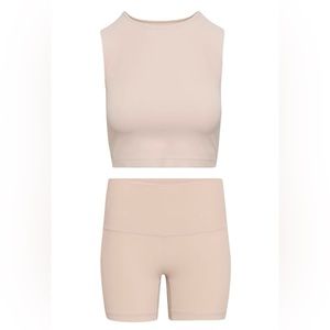 TNA Aritzia - Butter Muscle Tank & Cheeky 5" High Rise Shorts - Barely Blush